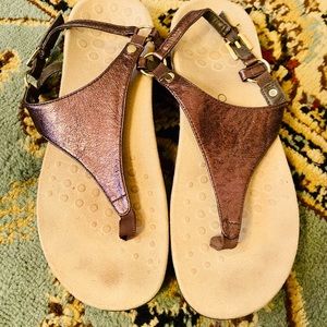 Ladies Vionic Sandals